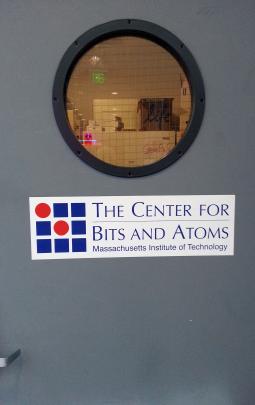 Door with the sign 'The Center for Bits and Atoms'
